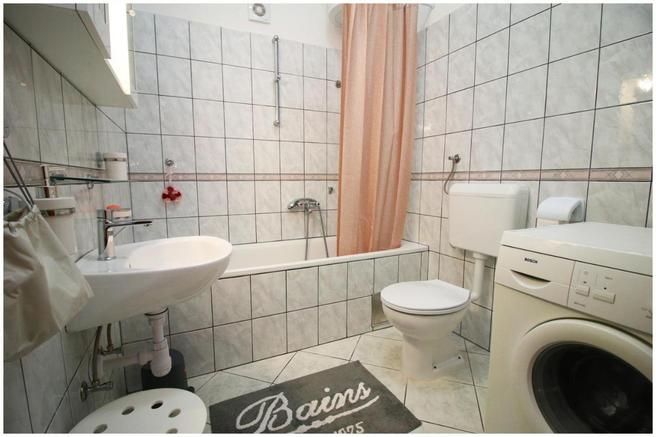 Studio Apartman Elena Primosten Luaran gambar